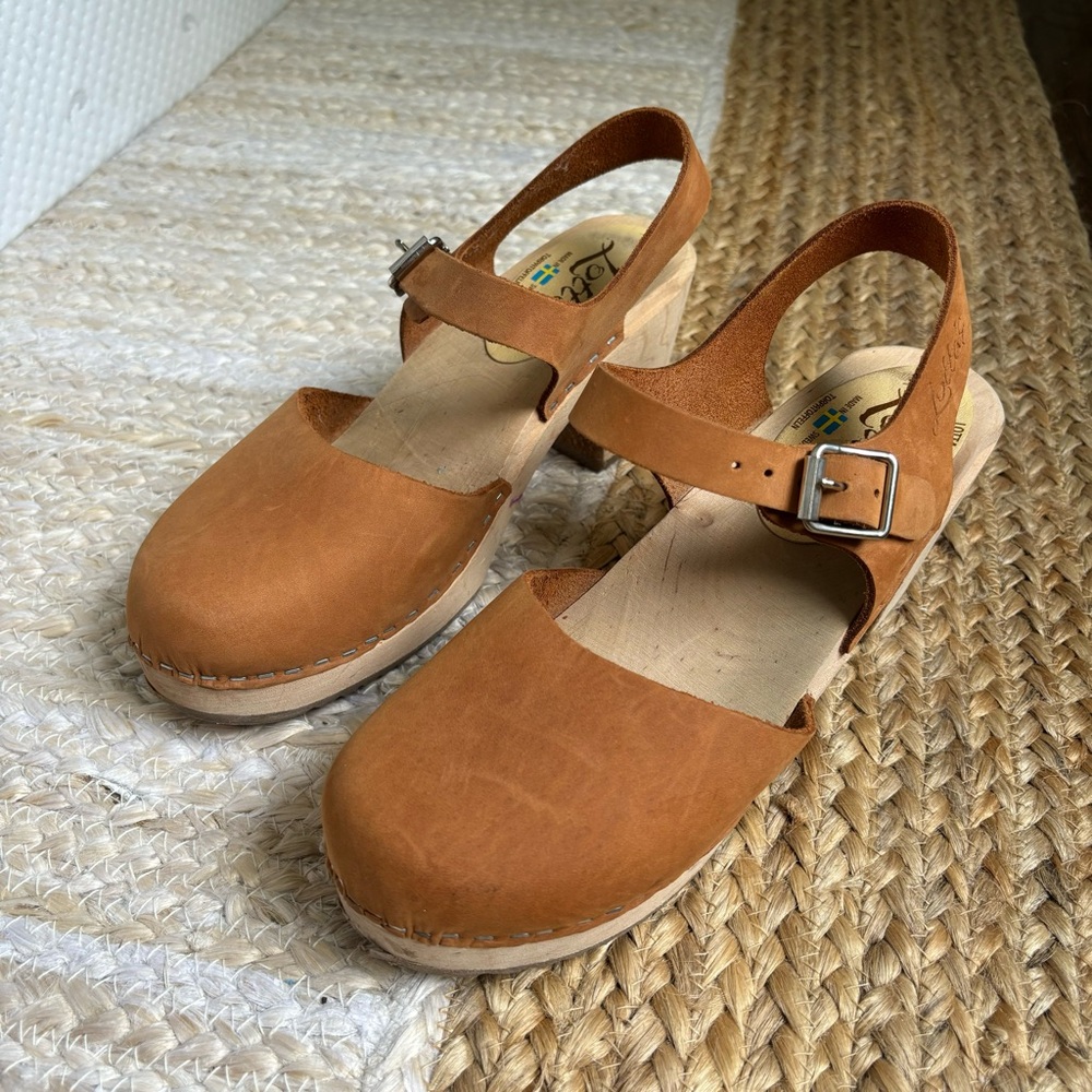 Lotta From Stockholm Genuine Leather Chestnut Heeled Clogs size 9 (40)